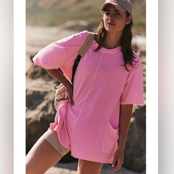 ❌SOLD!❌ NEW! FREE PEOPLE MOVEMENT MEDIUM Hot Shot Tee Romper PINK LEMONADE Short - Picture 4 of 17